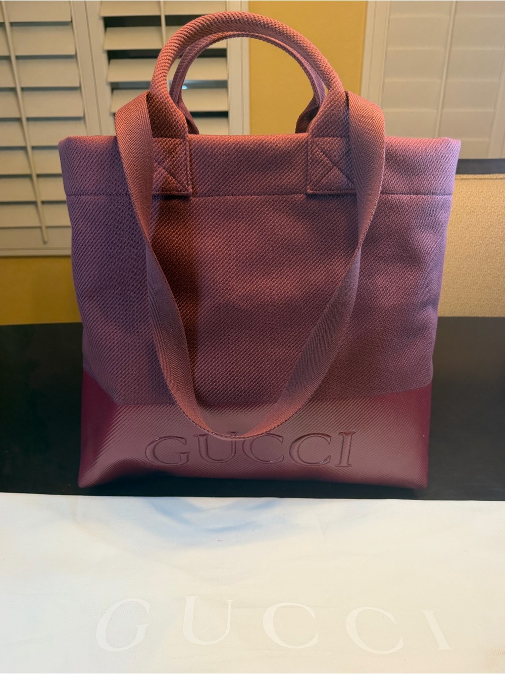New Authentic Gucci Logo Burgundy Tote Shoulder Bag